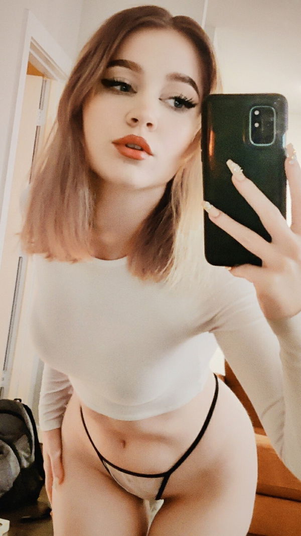 Aurelia1683, 22 years old from Germany