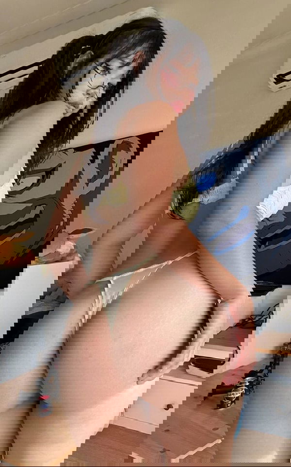 tarsit705, 23 years old from United States