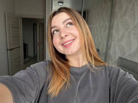 vivadi9803, 23 years old from United Kingdom