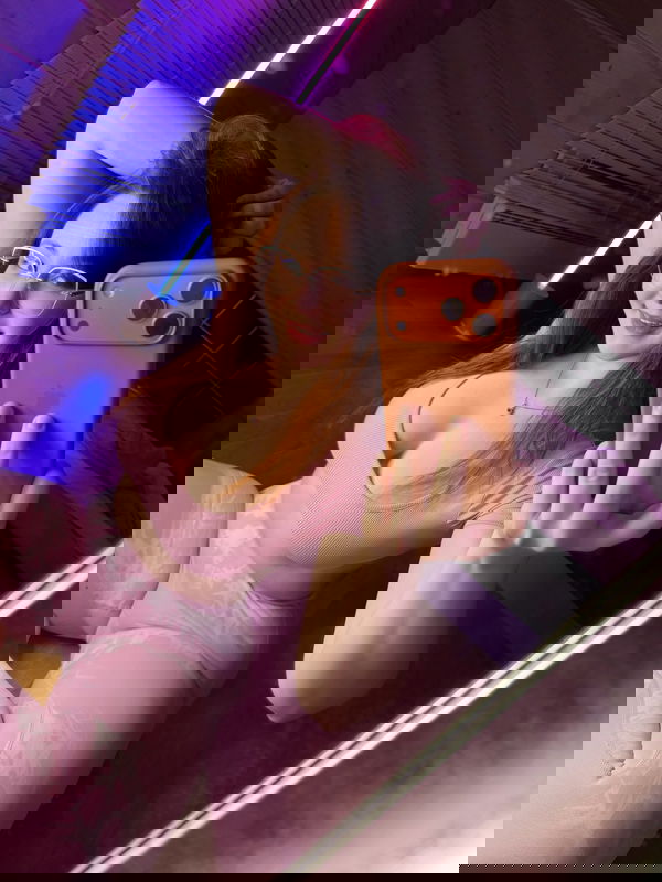 ksksksxkxkc, 24 years old from United States