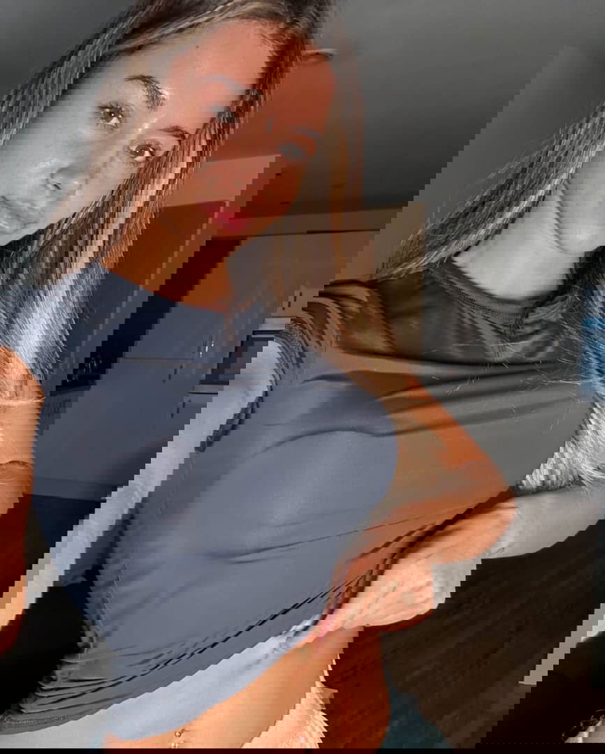 Charlotte51885's Cover Photo