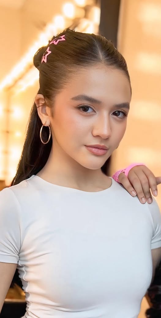 yelayol601, 20 years old from Uzbekistan