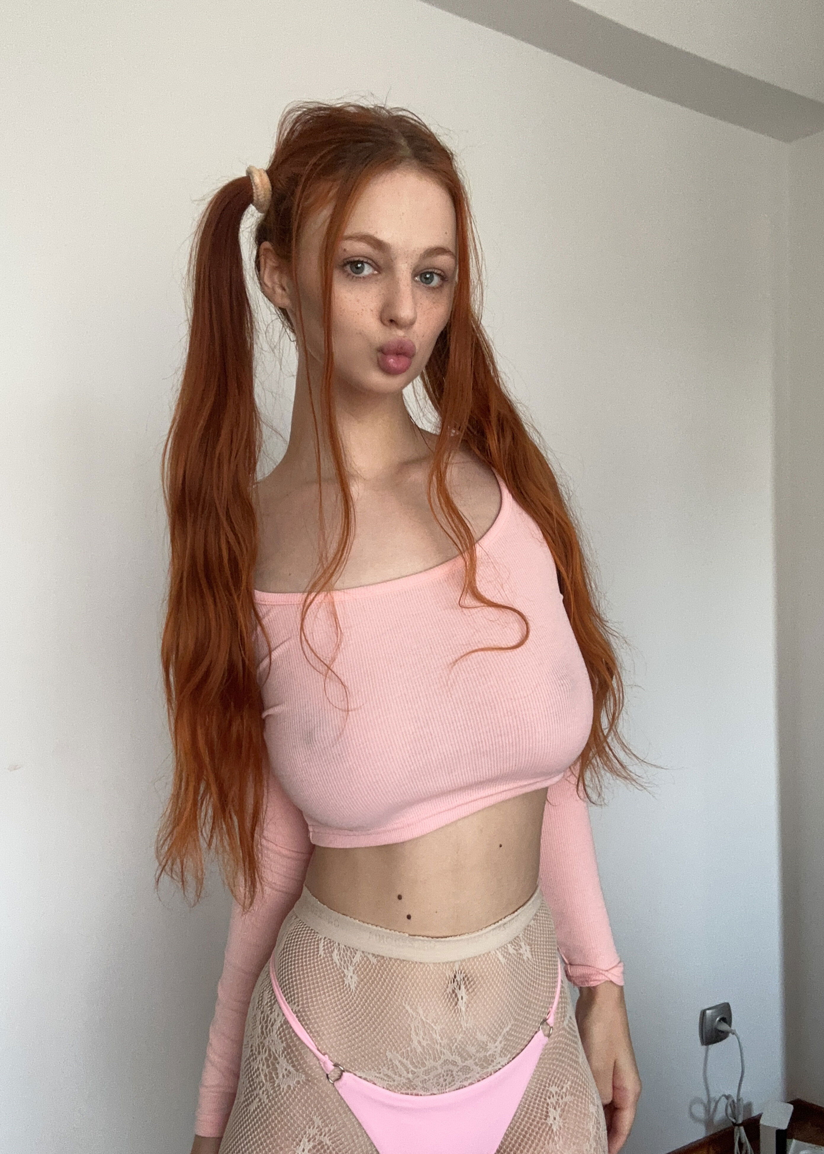 jicaho8349, 22 years old from United Kingdom