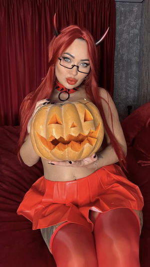 Lunajulie3575's Profile Photo