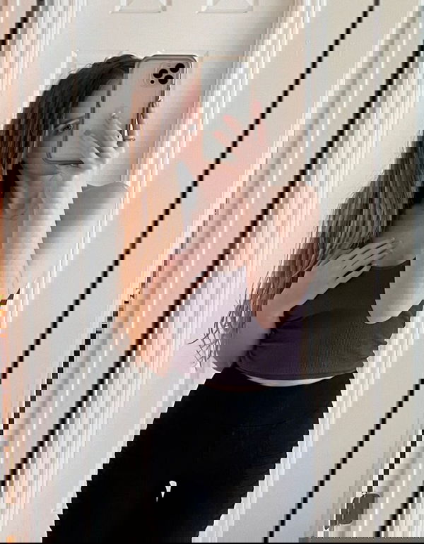 Chloe2242, 24 years old from Denmark