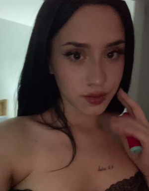 Fia-fia's Profile Photo