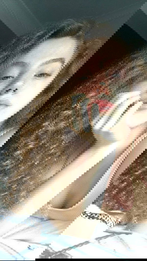 Vera1212, 21 years old from United States