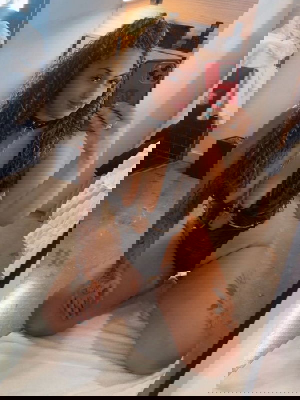 hidopel298, 25 years old from United States