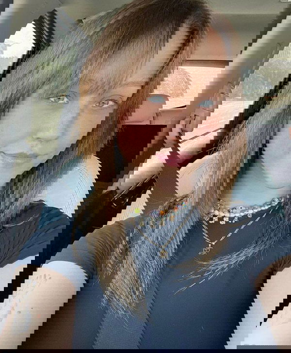 xobis37595, 25 years old from United States