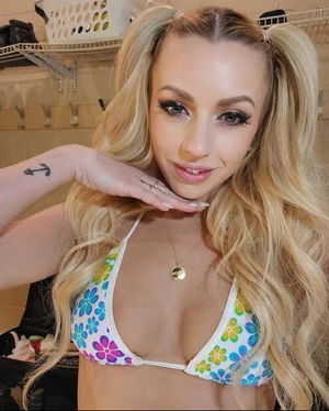 zisanico's Profile Photo