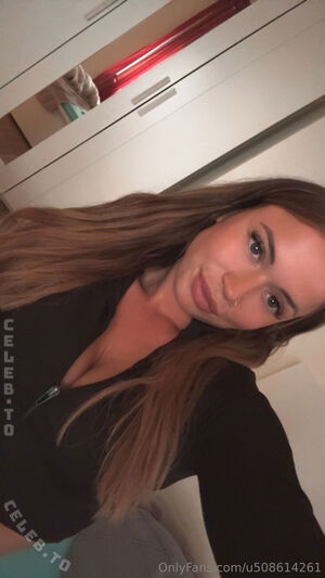 hibafaf995, 23 years old from Denmark