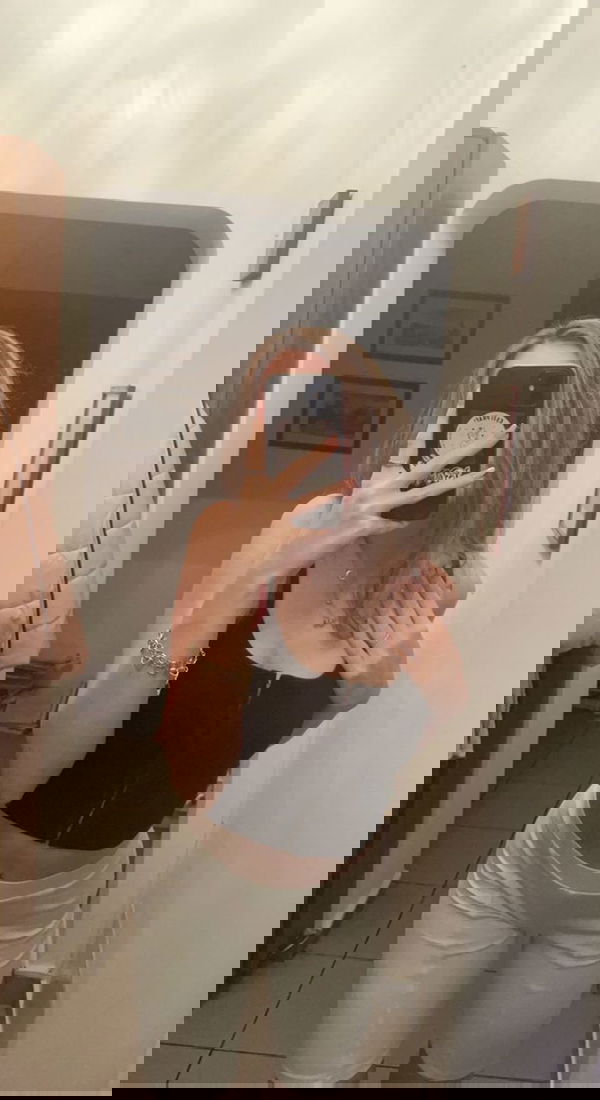 Gley728, 20 years old from United Kingdom