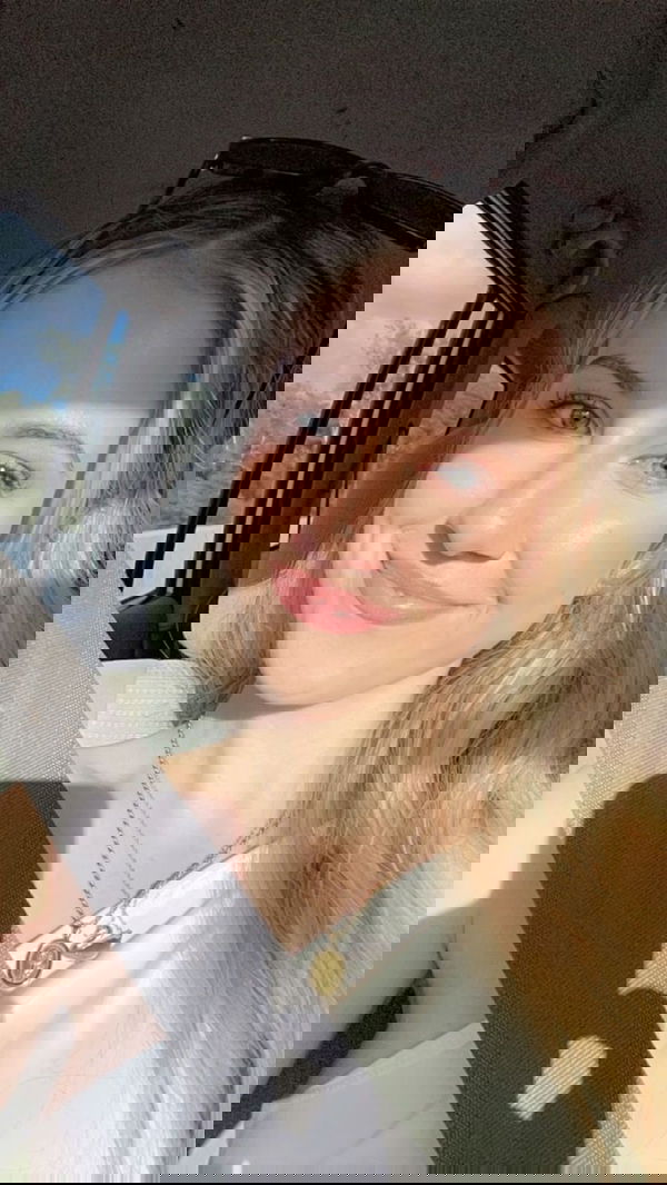 natasha7383, 20 years old from United States