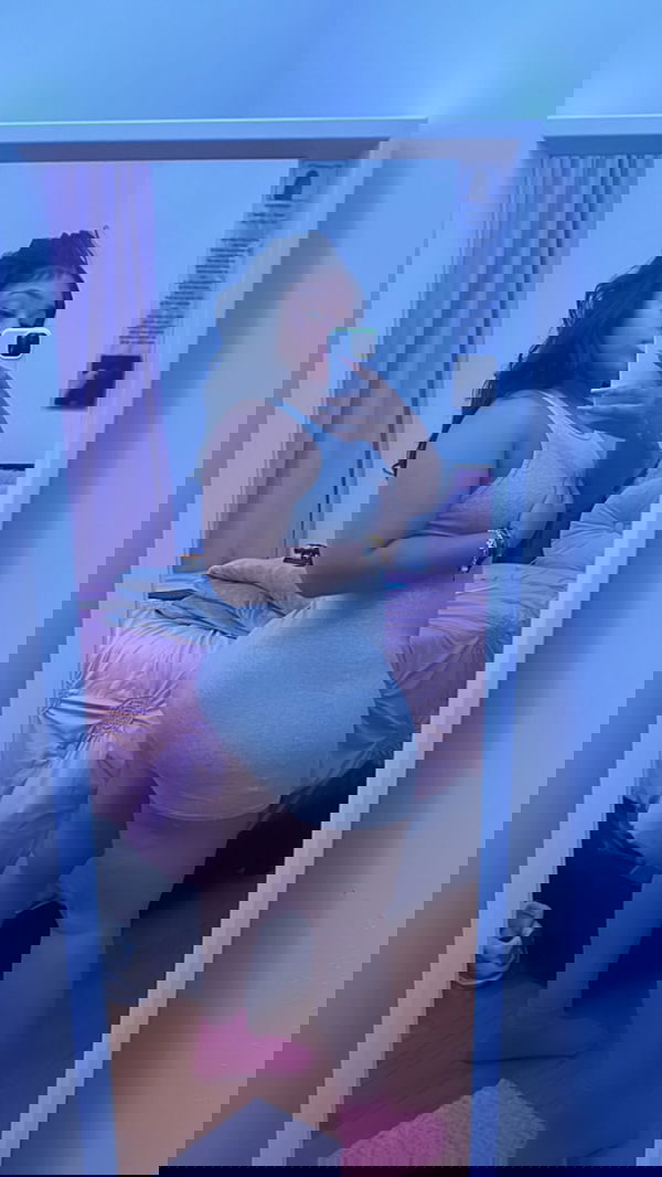 roneh, 26 years old from United States