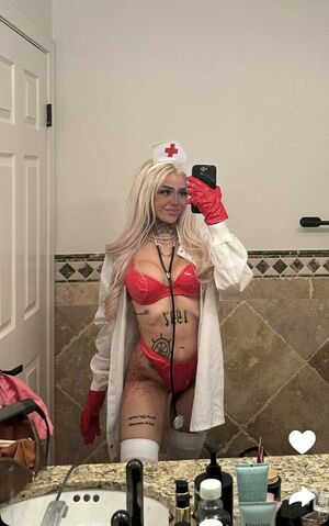 cabihoh562, 22 years old from United Kingdom