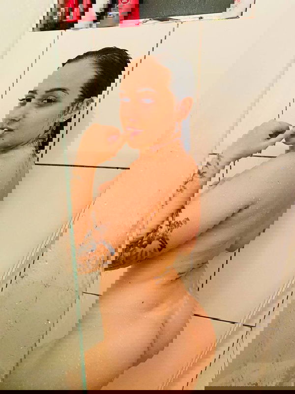 zymejyge, 23 years old from United States