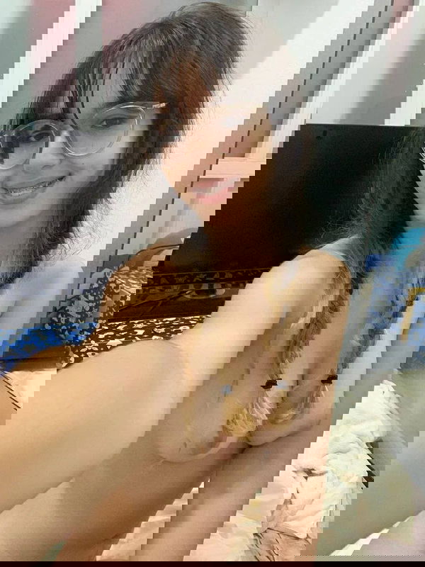 zuxuzelu, 23 years old from Germany