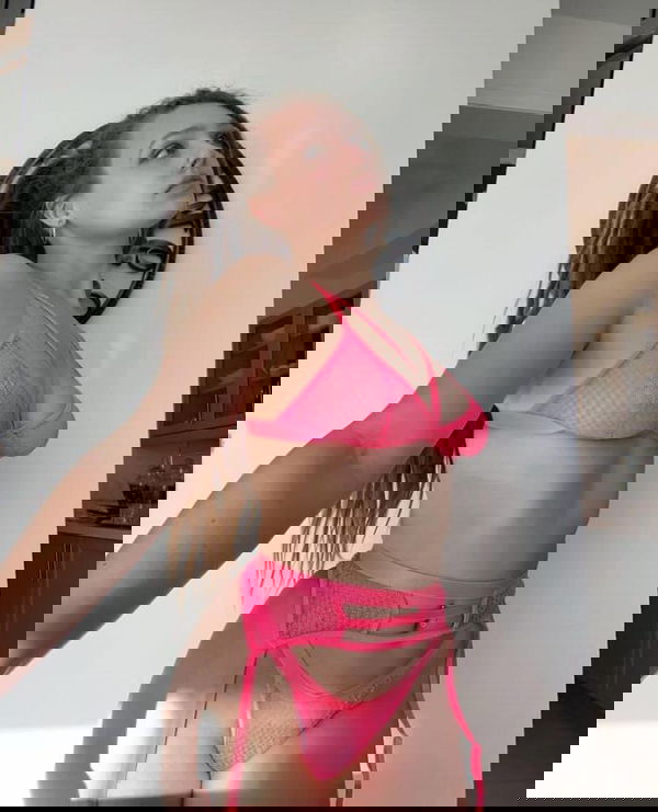 Maddison7, 26 years old from United States