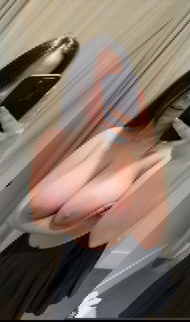 loona22ugdjh's Profile Photo