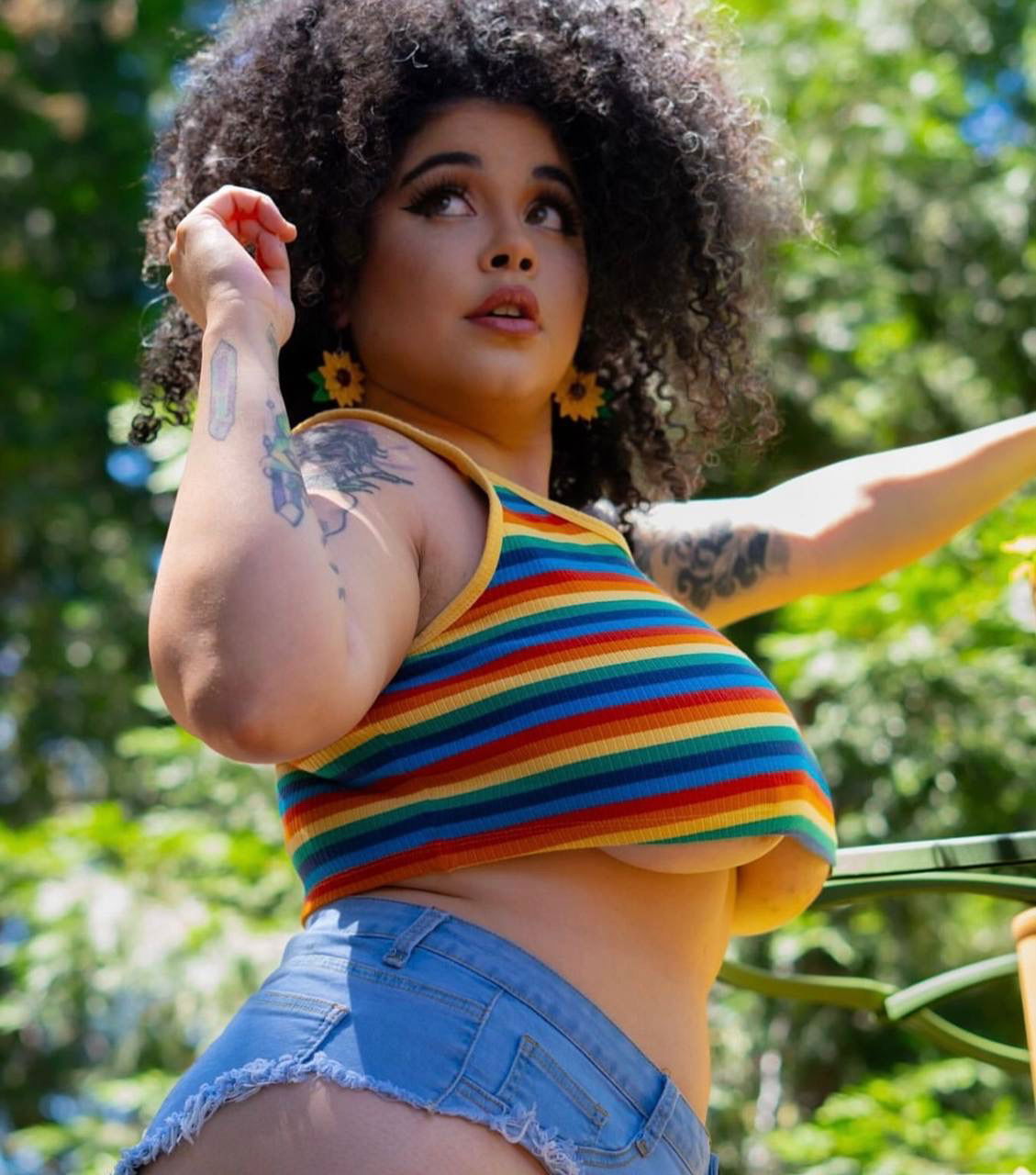 elizabethsandra9938's Cover Photo