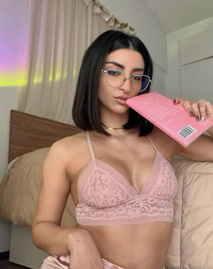 Laceyytqwr5454's Profile Photo