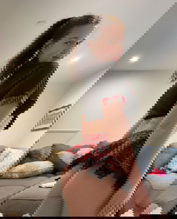 umavhby, 23 years old from United States