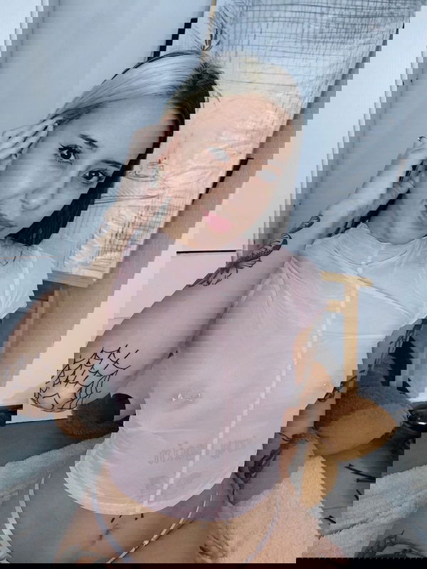 linda66997, 23 years old from United States