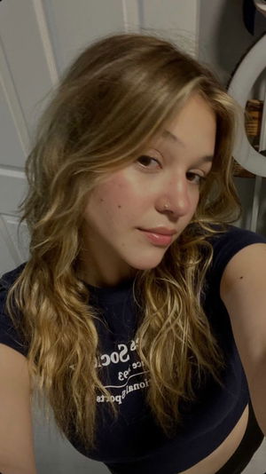 Leah2104's Profile Photo