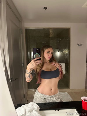 Lizzykate20's Profile Photo