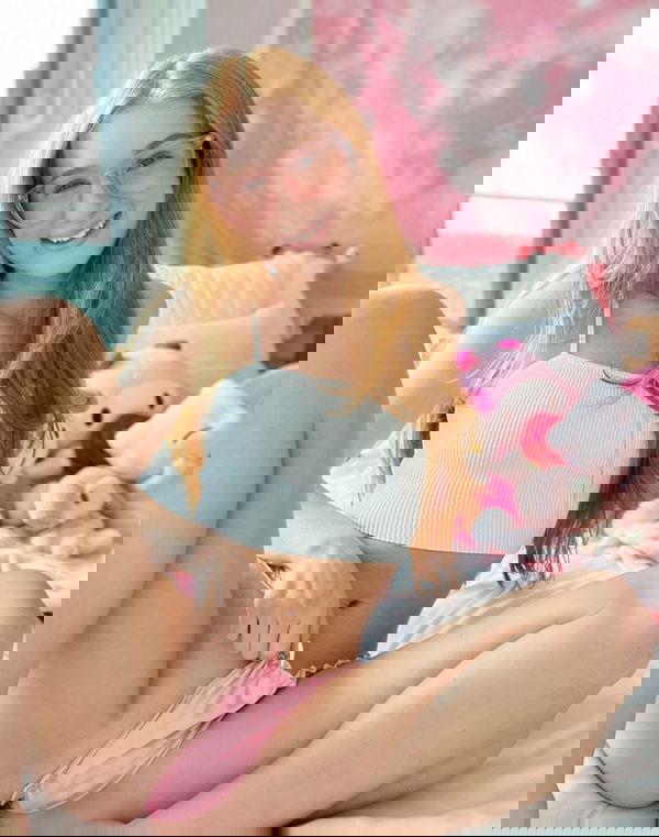 laureljeune4, 23 years old from Denmark