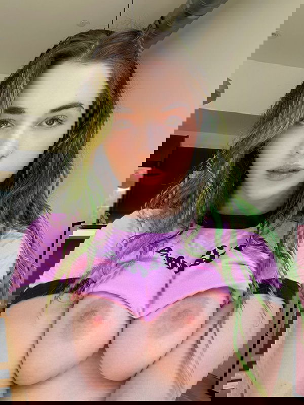 pkefyp, 25 years old from United States