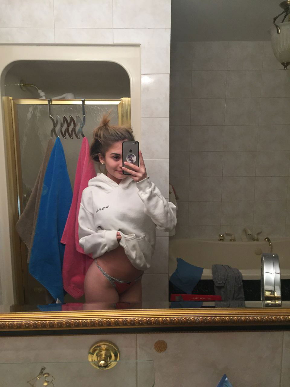 xotynyf's Profile Photo