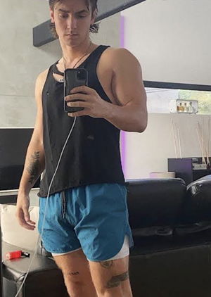 Theo555's Profile Photo