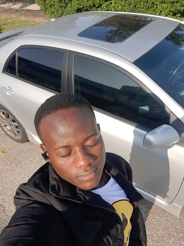 hallowwaken, 19 years old from Canada