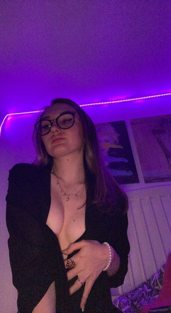 lojixo6716, 21 years old from United States