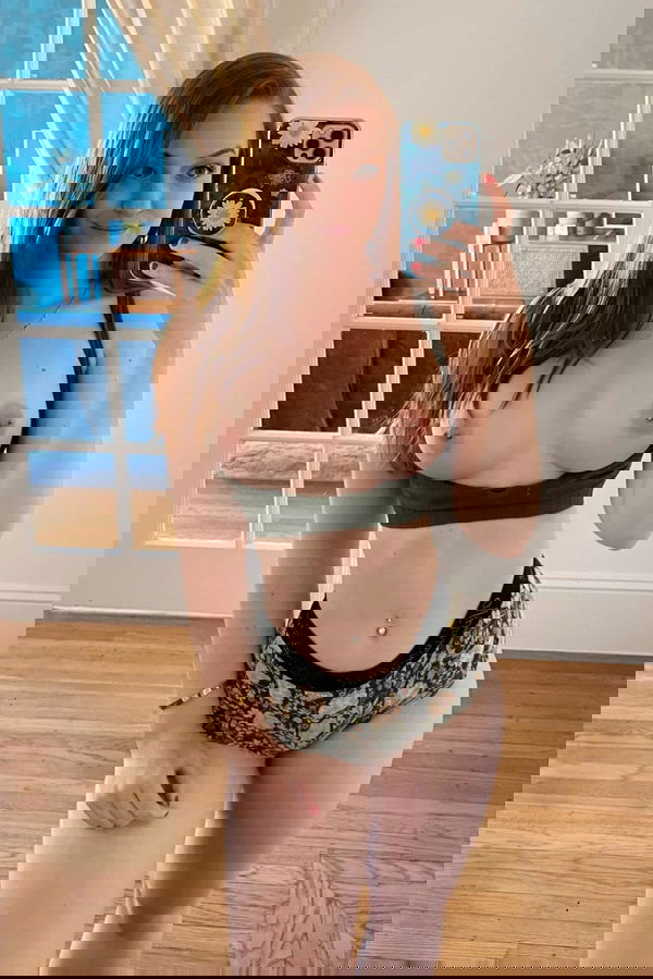 yoneje3543, 22 years old from United States