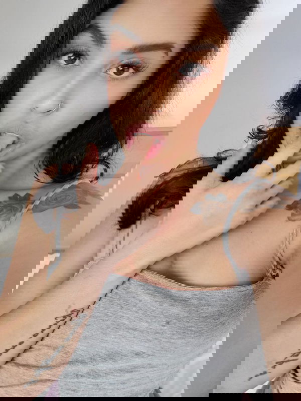 xovig62364, 20 years old from United States