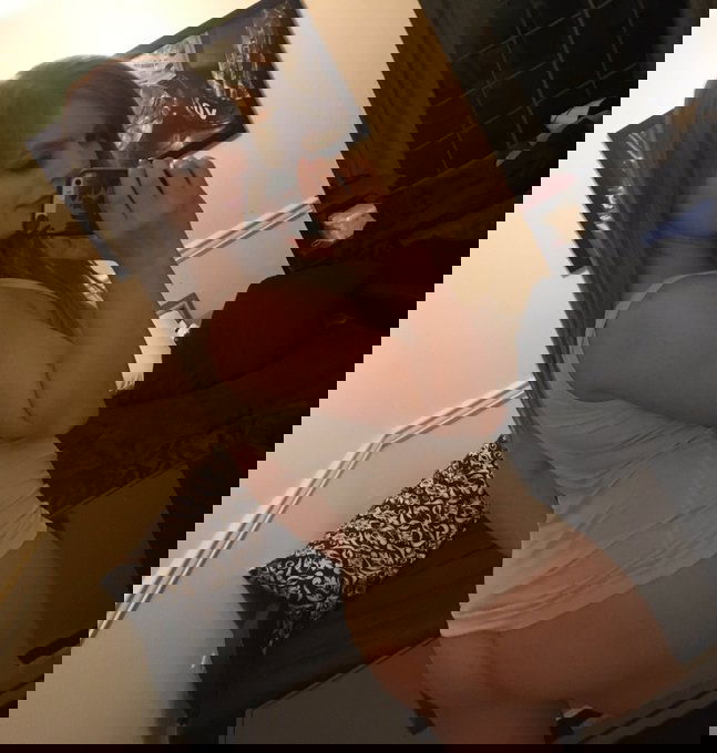 xxxxzxvbyy's Cover Photo