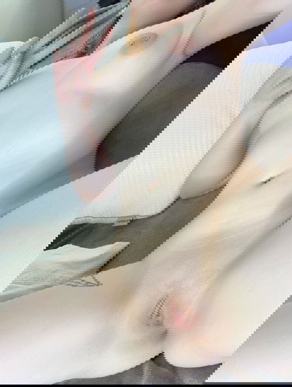 nofoj40172's Cover Photo