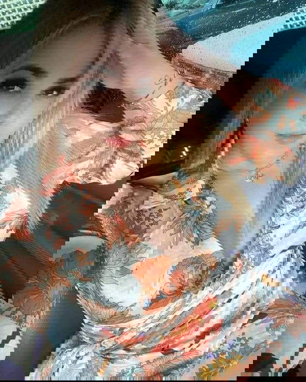 Claire21570, 21 years old from United Kingdom