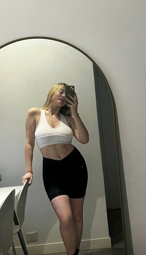 wexeno8492, 24 years old from Canada