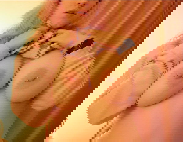 poxope9717, 22 years old from Germany