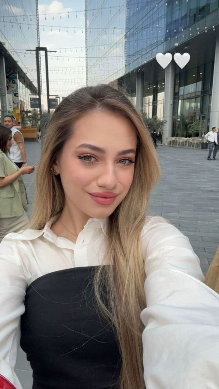 Madeline21, 21 years old from United States