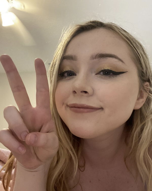 Alison627ft, 24 years old from United States