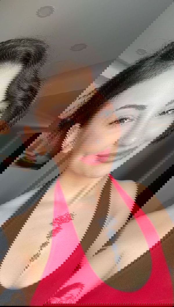 sexyskylar10, 22 years old from United States