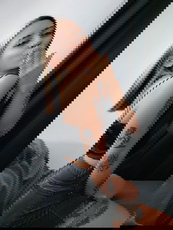 Sophie8135, 23 years old from United States