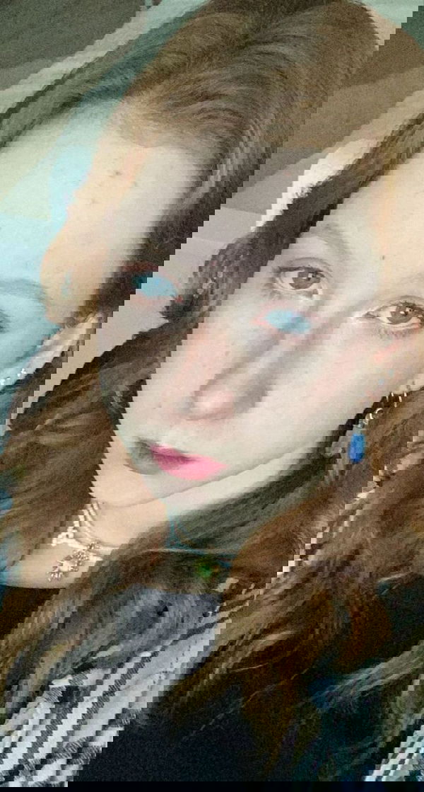 Olivia2012, 20 years old from United Kingdom