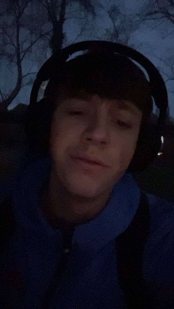 playstatic14, 19 years old from United Kingdom