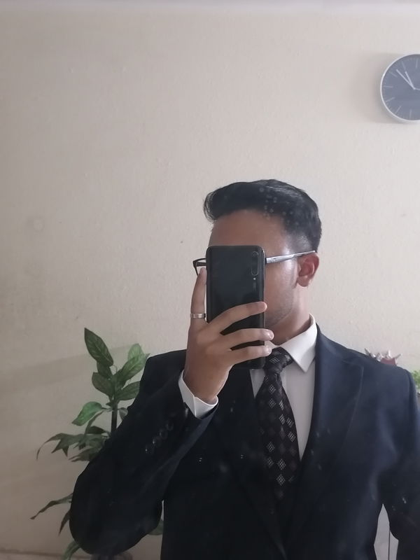 ray, 19 years old from Saudi Arabia