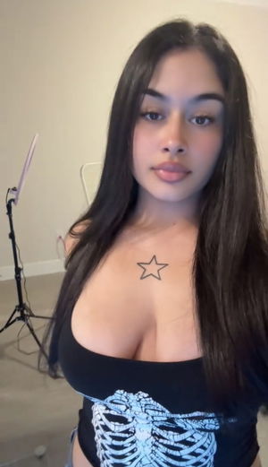 taxhitwee643's Profile Photo